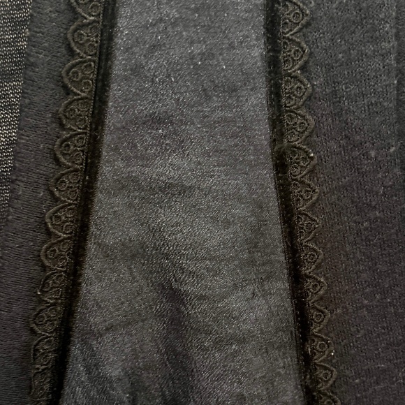 LILIBELU Navy Cardigan – Scalloped Trim, Elbow Patches & Pocket Detail - Picture 5 of 6